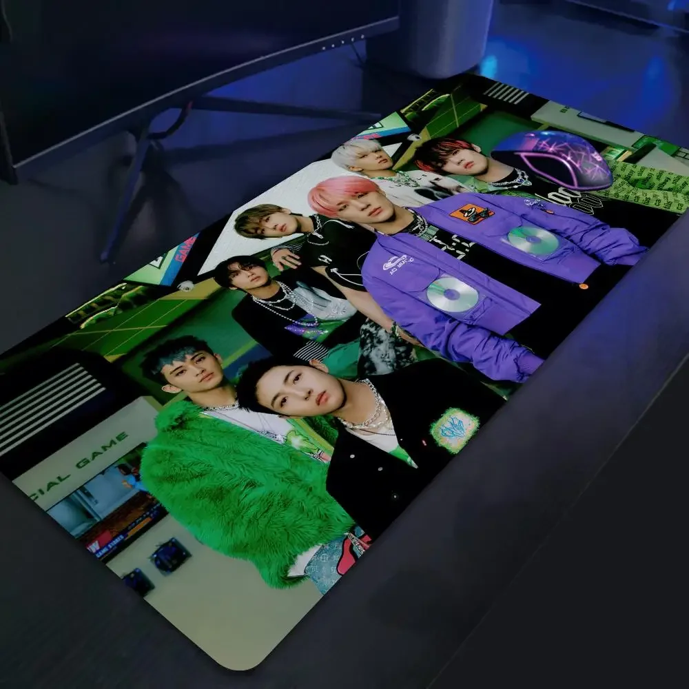 Kpop Boy Group Коврик для мыши Настольный коврик с ковриком игровые аксессуары Prime Gaming