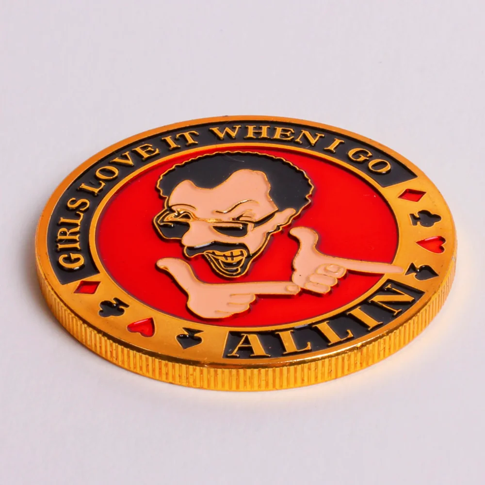 Девушки обожают его когда я хожу все-'золотая металлическая покерная карточка