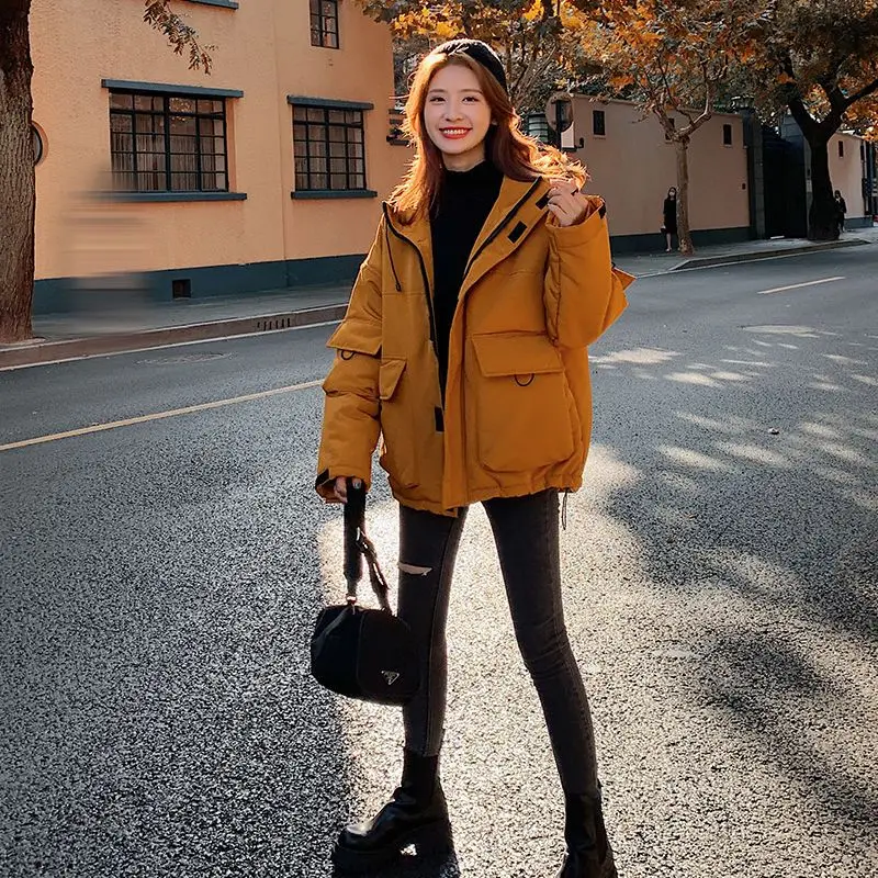 

Новинка 2022, женские осенне-зимние куртки в Корейском стиле, теплые парки, женские утепленные пальто, куртки с капюшоном и хлопковой подкладк...