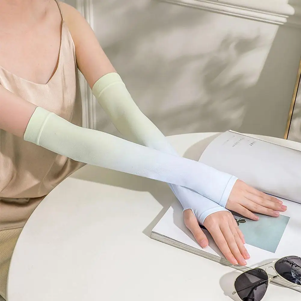 

1 Pair Summer Sunscreen Gradient Color Ice Silk Sleeves Long Armguard Gloves Outdoor Protection Breathable UV Cooling Finge S0W0