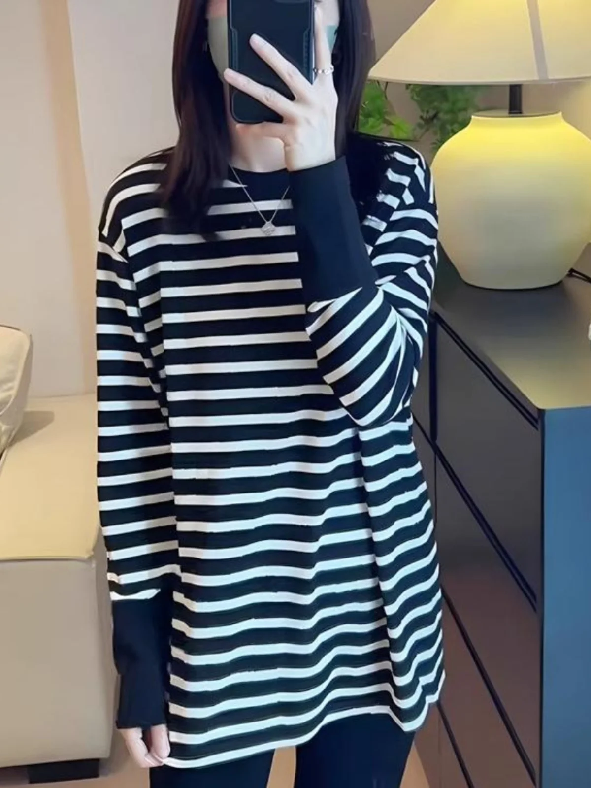 Женская тонкая трикотажная рубашка в полоску осень-зима 2024 новая корейская