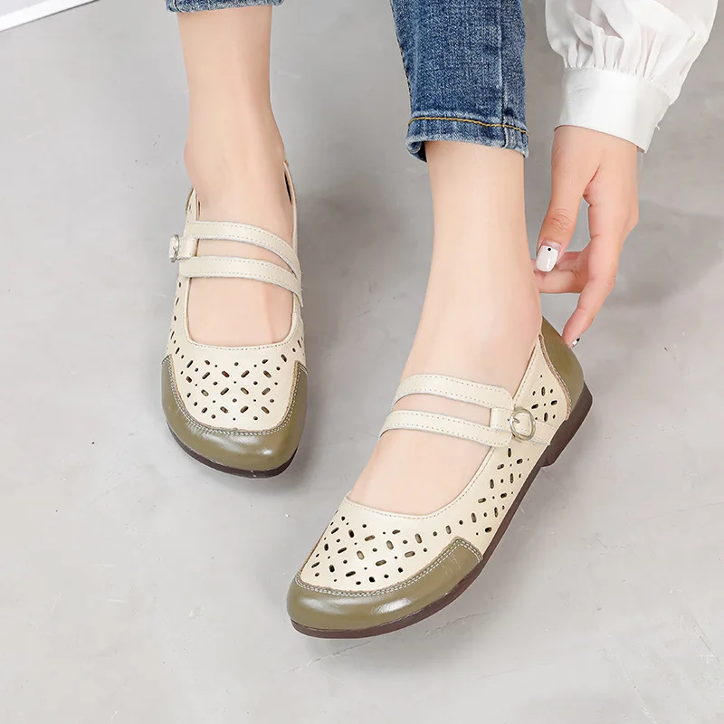 Xiuteng 2023 New Summer Cow Leather Sandals Women's Nurse Hole Shoes Women's Mother's Shoes Oxfordx Soft Bottom Flat Shoes