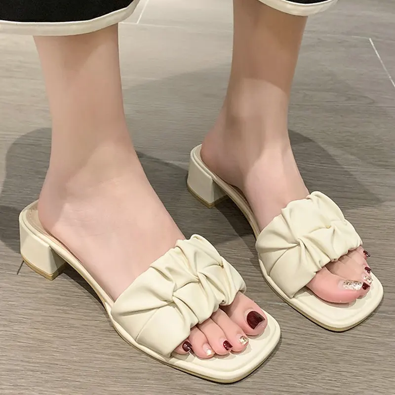 2023 Female Shoes Slippers Outdoor Luxury Slides Heeled Square Toed Fashion Designer Solid Color Simple Slippers Zapatillas De
