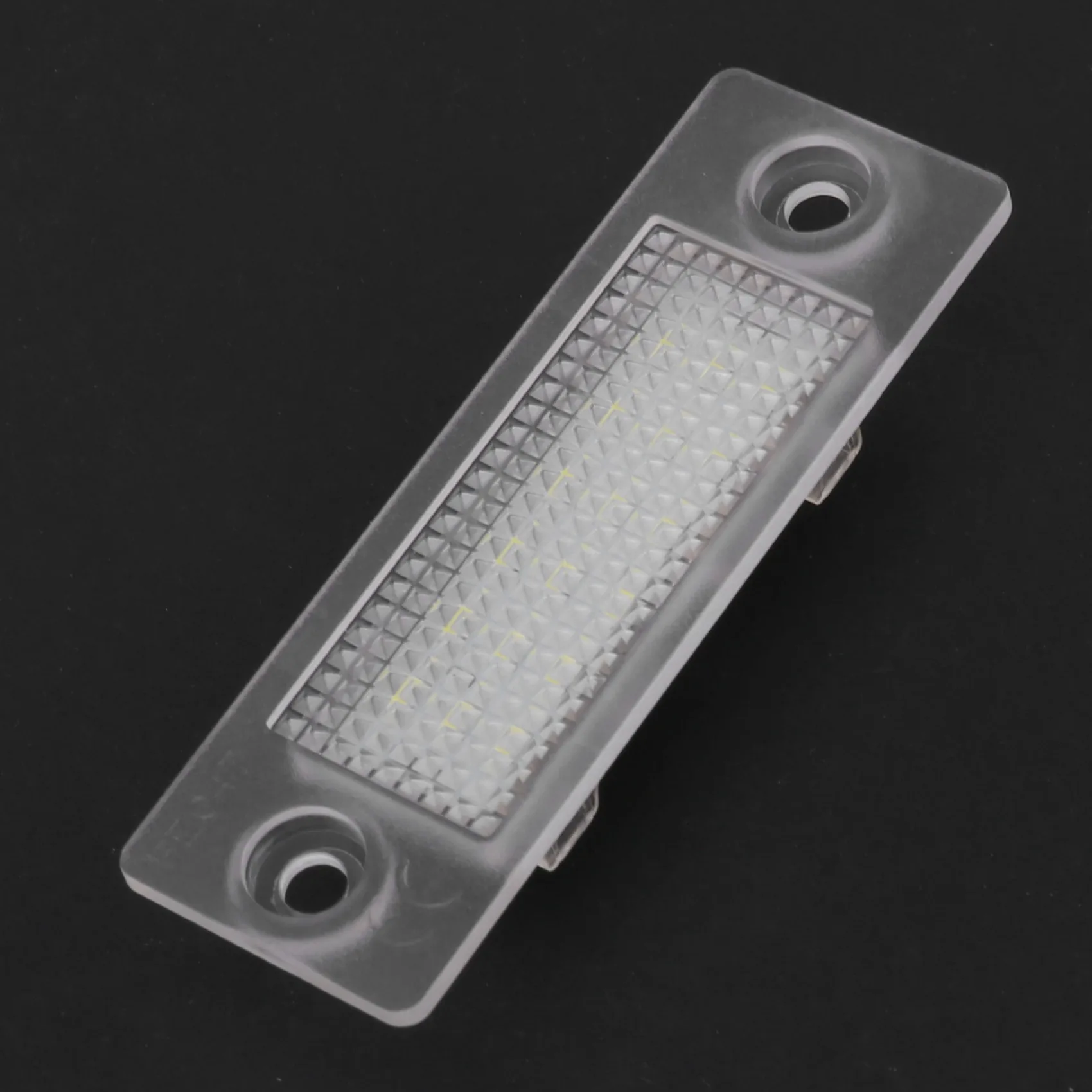 Фонари для номерного знака Passat Combi 06-08 Caddy 04-/Golf Plus 05-/Jetta 06-