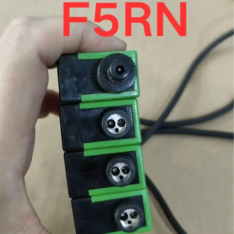 Подержанный тест OK волоконный усилитель F5RN F5RH F5RNPNP