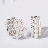 new fashion temperament pearl earrings women inlaid rhinestone copper earrings to attend the banquet light luxury jewelry