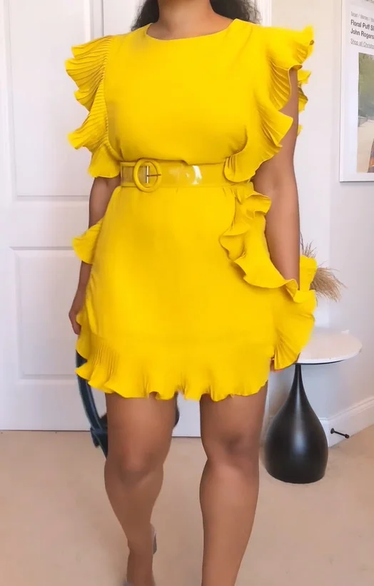 

Женское платье, новинка 2023, модное однотонное платье с оборками, модное Повседневное платье с коротким рукавом и круглым вырезом и поясом