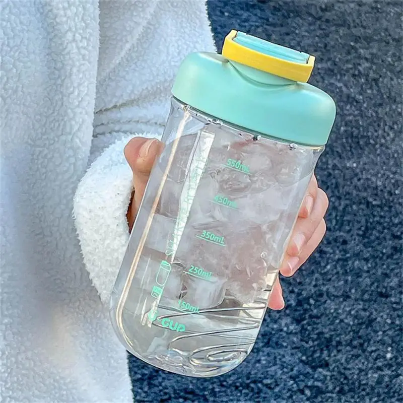 

750ML Shake Cup Plastic Creative Sports Fitness Drinking Cup With Time Scale Protein Powder Milkshake Mixing Cup Drinking Bottle