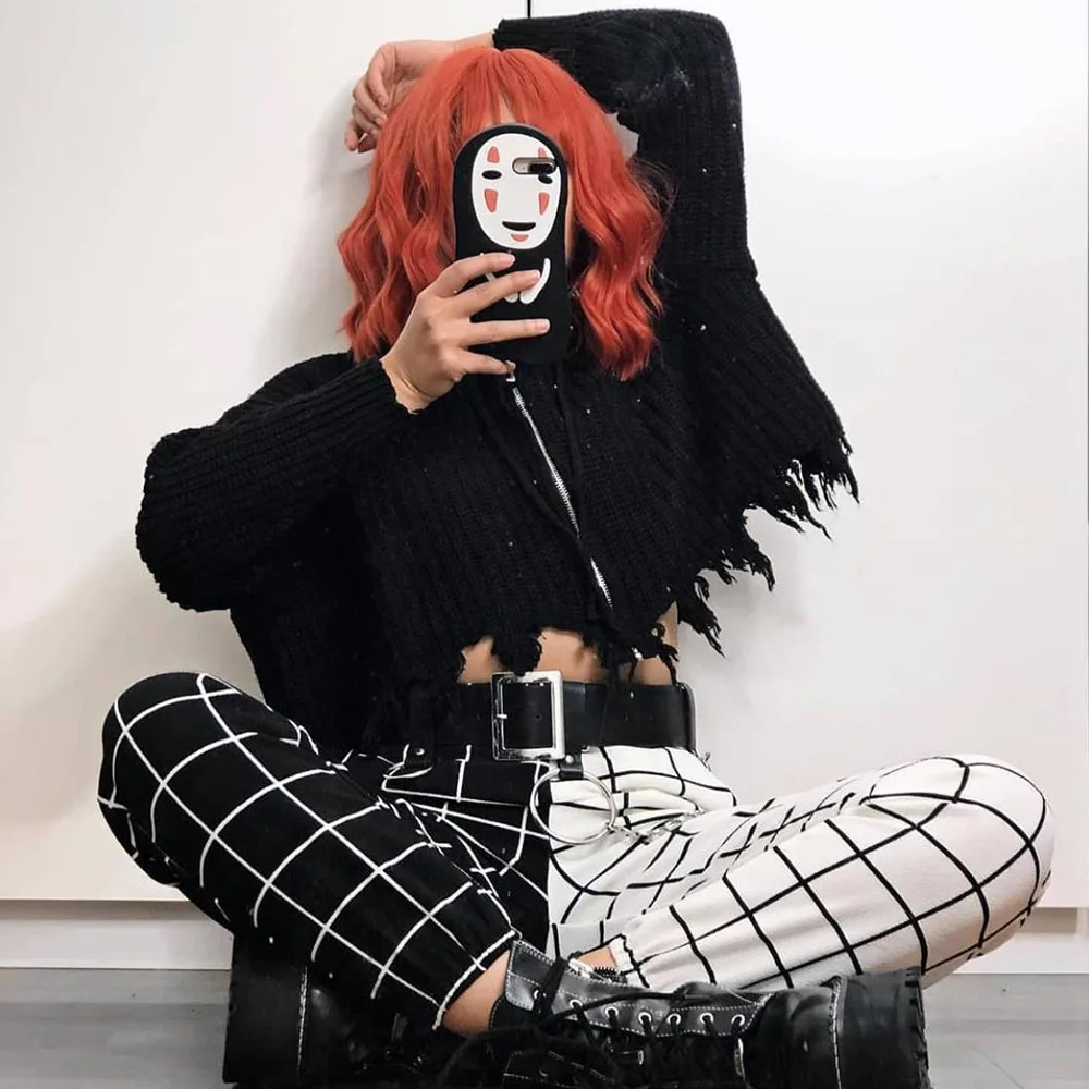 

Funky Black White Contrast Color Plaid Leisure Pants Women Loose High Waist Trousers Female Punk Casual Sweatpants