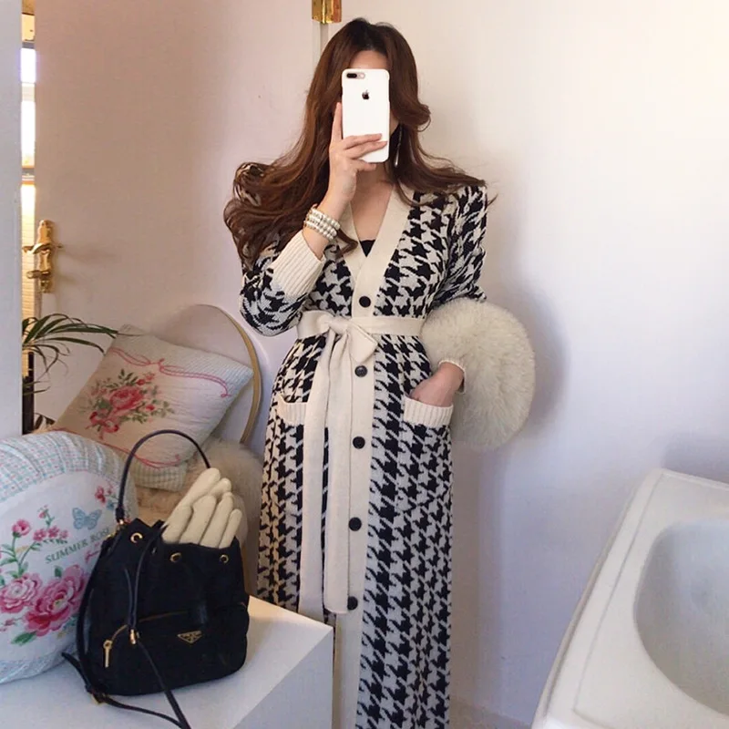 

2022 Spring Vintage Houndstooth Knitted Long Cardigans Sweaters Women Long Sleeve Singe-breasted V-neck Sashes Fashion Knitwear