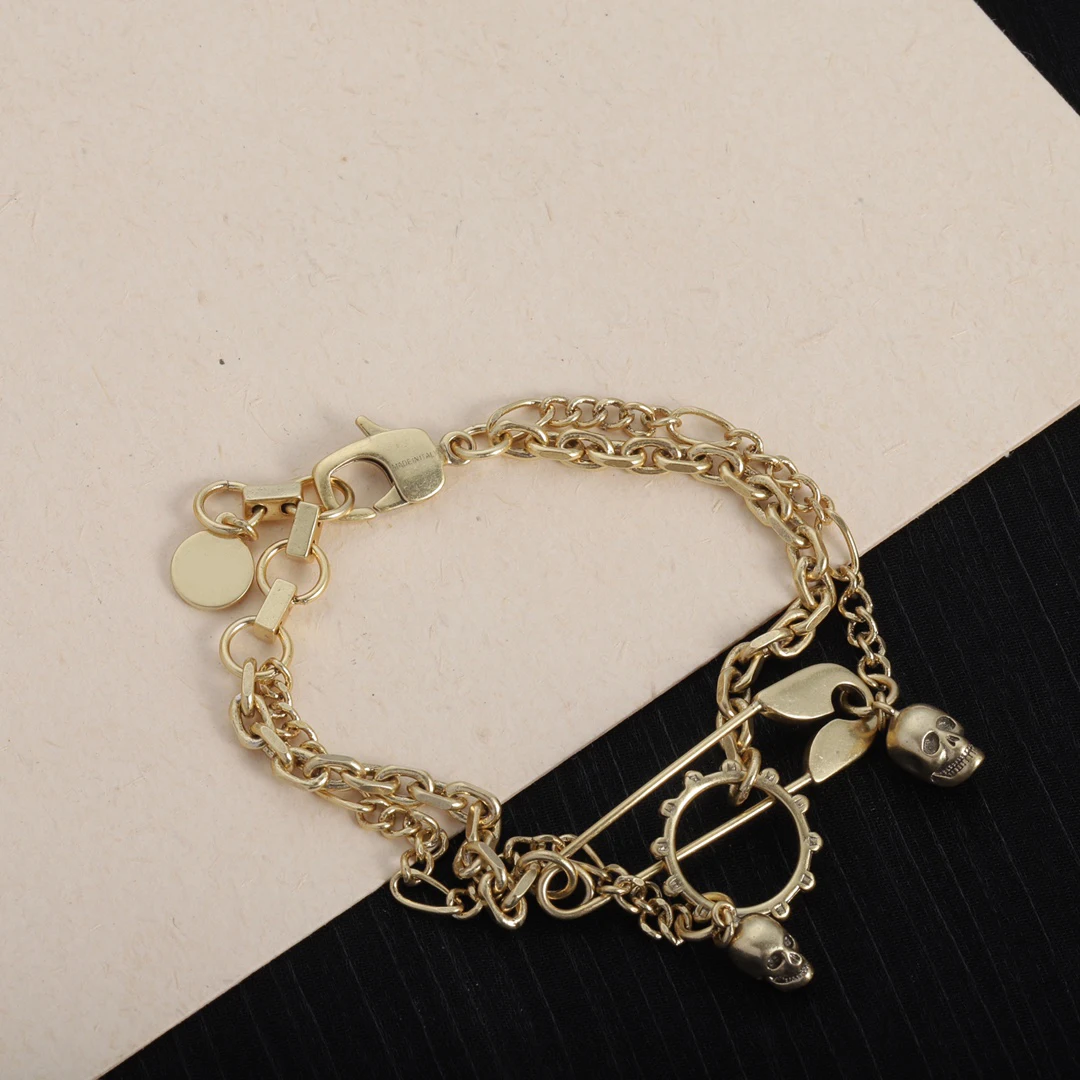 

Fashion Vintage Skull Head Pin Bracelet for women Top designer matching 2023 new in bangles for women free shipping items