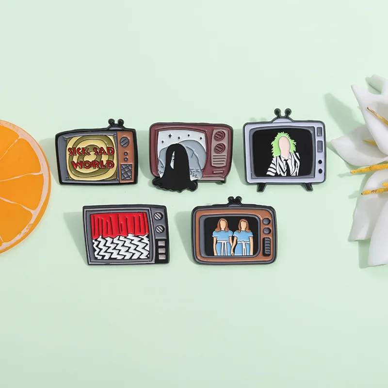 Страшная брошь призрак металлический значок маленькие аксессуары Оптовая