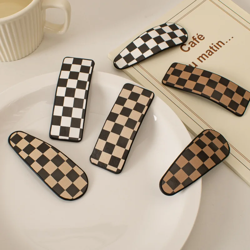 

Простые Японские Женские заколки для волос в стиле ретро, черные, белые заколки для волос для женщин, модные аксессуары для волос, Оптовая пр...