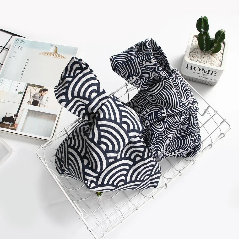 Japanese knotted Doll Bag, one button mobile phone creative storage bag, walking, shopping, lunch cotton lining