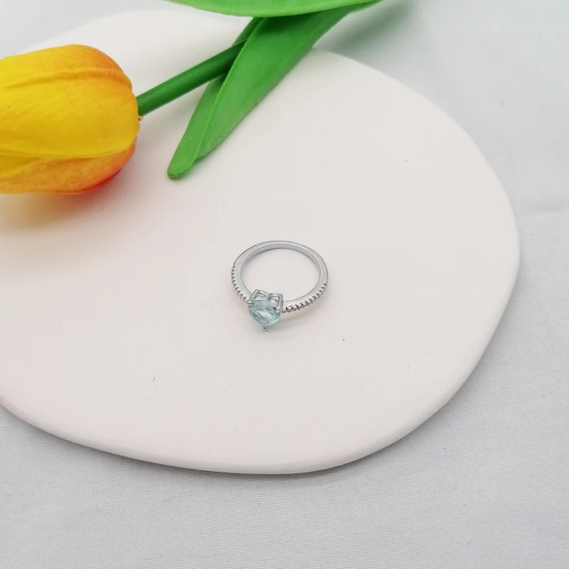 

Женское вечерние ЦО из серебра 925 пробы, с синей подвеской