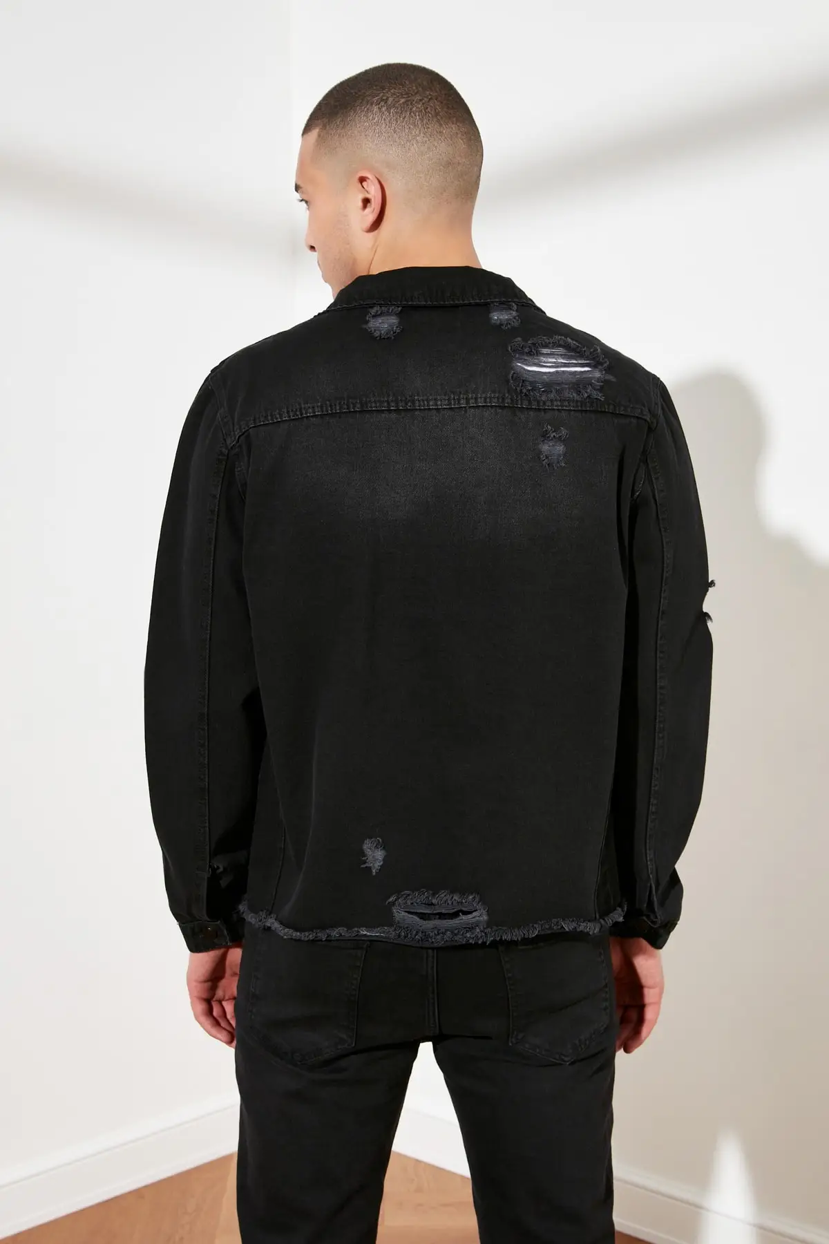 

Trendyol Male Destroylu With Big Pocket Shirt TMNSS21GO0714