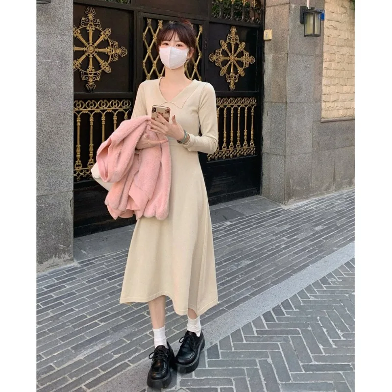 

Korean Version Fashion Autumn Retro Knitted Dress Feminine Temperament V-neck Thin Inner Skirt Mid-length Bottoming Skirt