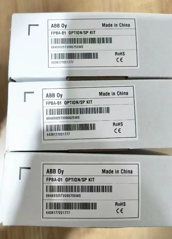 

Адаптер для шины и модуля связи, Типоразмер 1 шт.