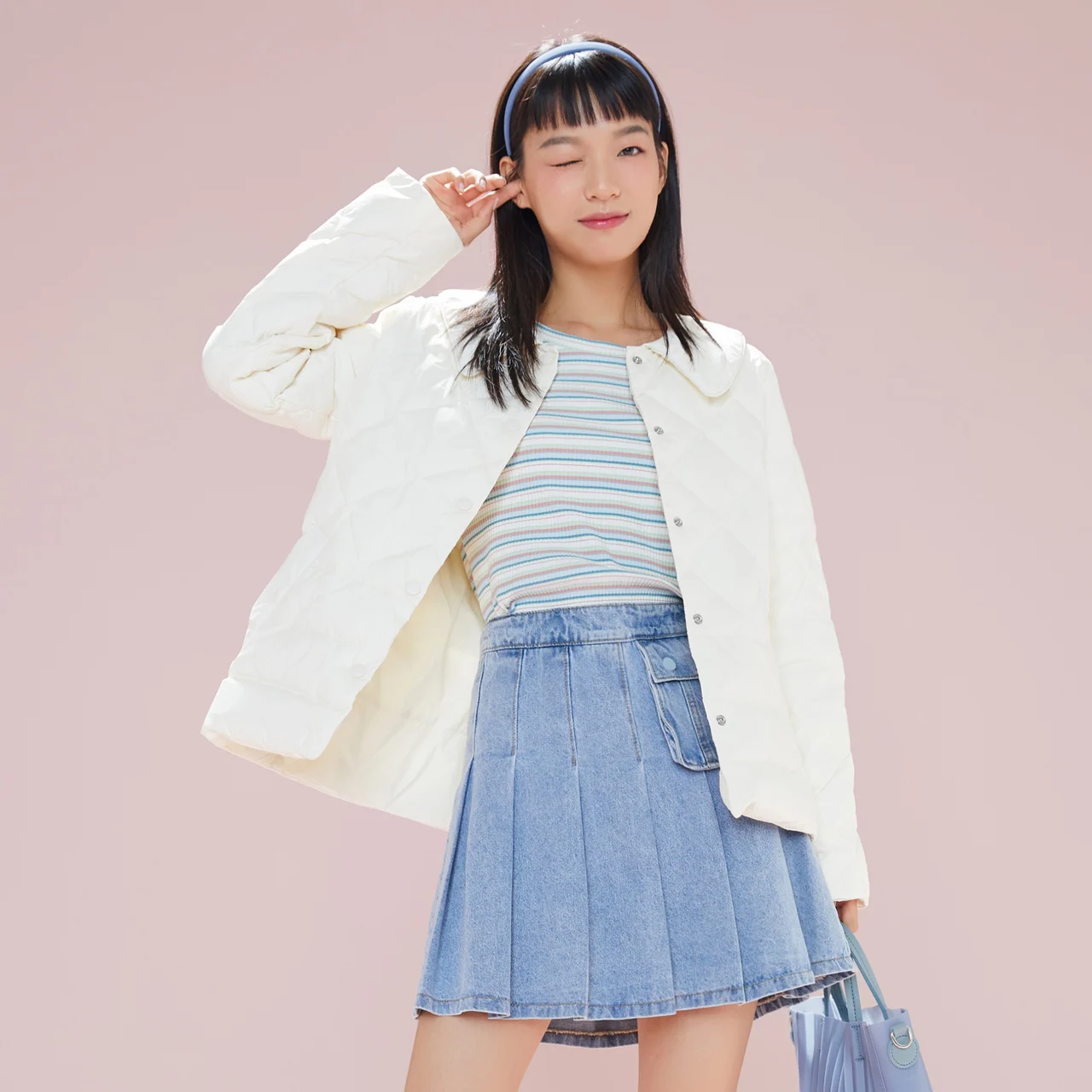 Metersbonwe Ultralight Down Women's Jackets 90%Duck Down Water Resistant Warm Wear Doll Collar Solid Color Loose Winter Coats