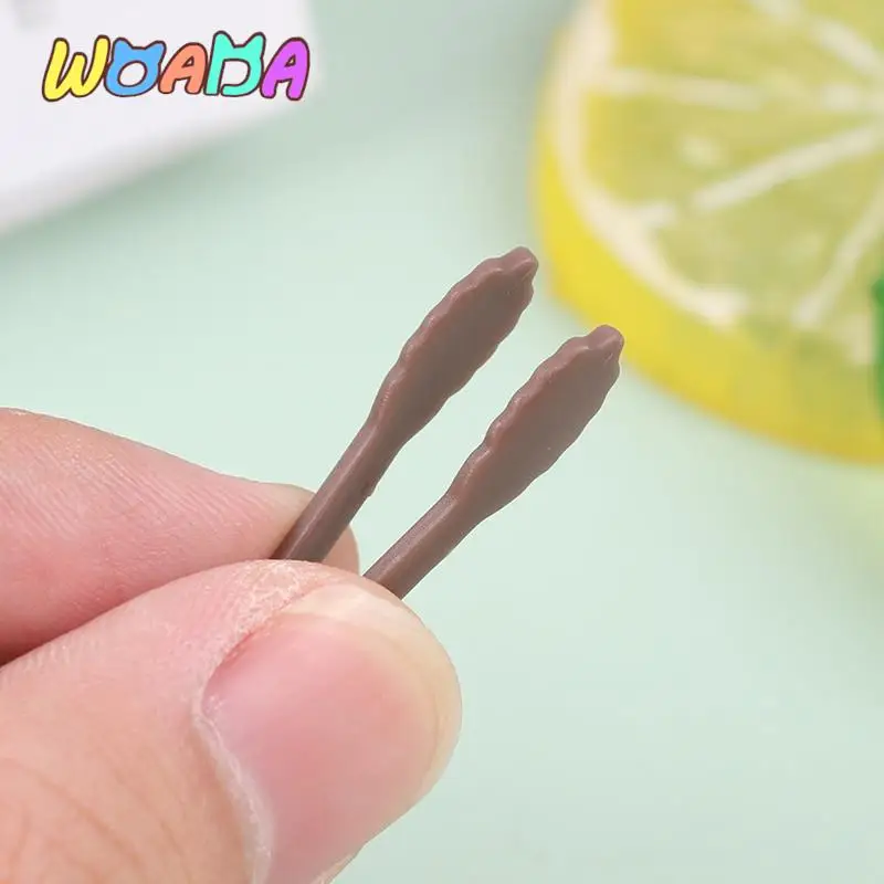 

2Pcs 1:12 Miniature DollHouse Simulation Cake Bread Clip Model Kitchen Accessories For Doll House Decor Kids Pretend Play Toys