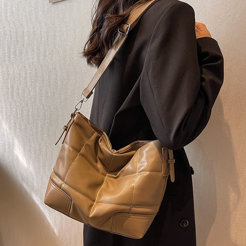 

Повседневная женская сумка через плечо из искусственной кожи, маленькие мессенджеры на ремне для женщин, винтажные новые дамские сумочки, тоут