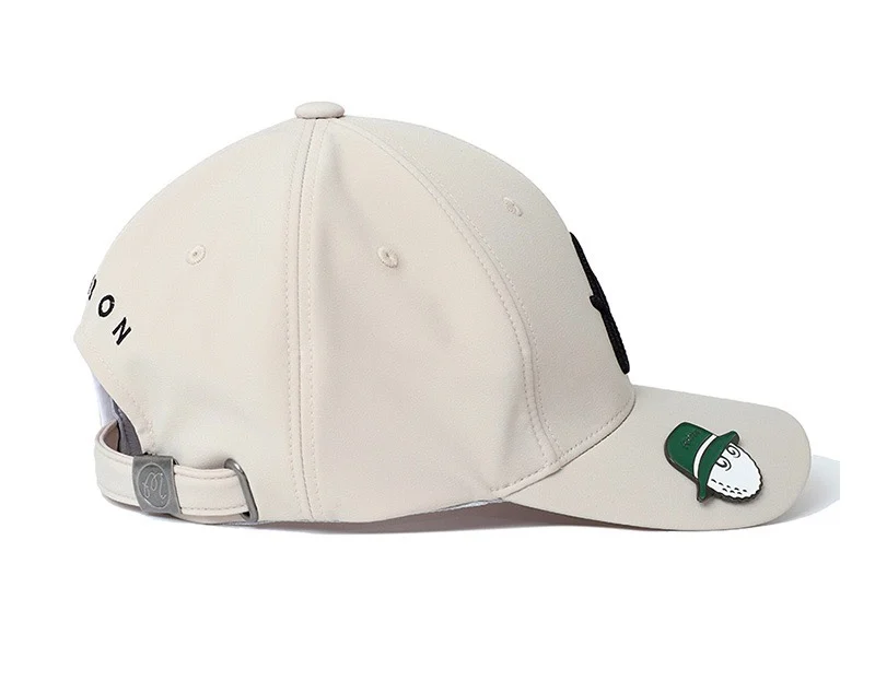 New men's and women's golf cap is prevented bask in breathable golf baseball cap