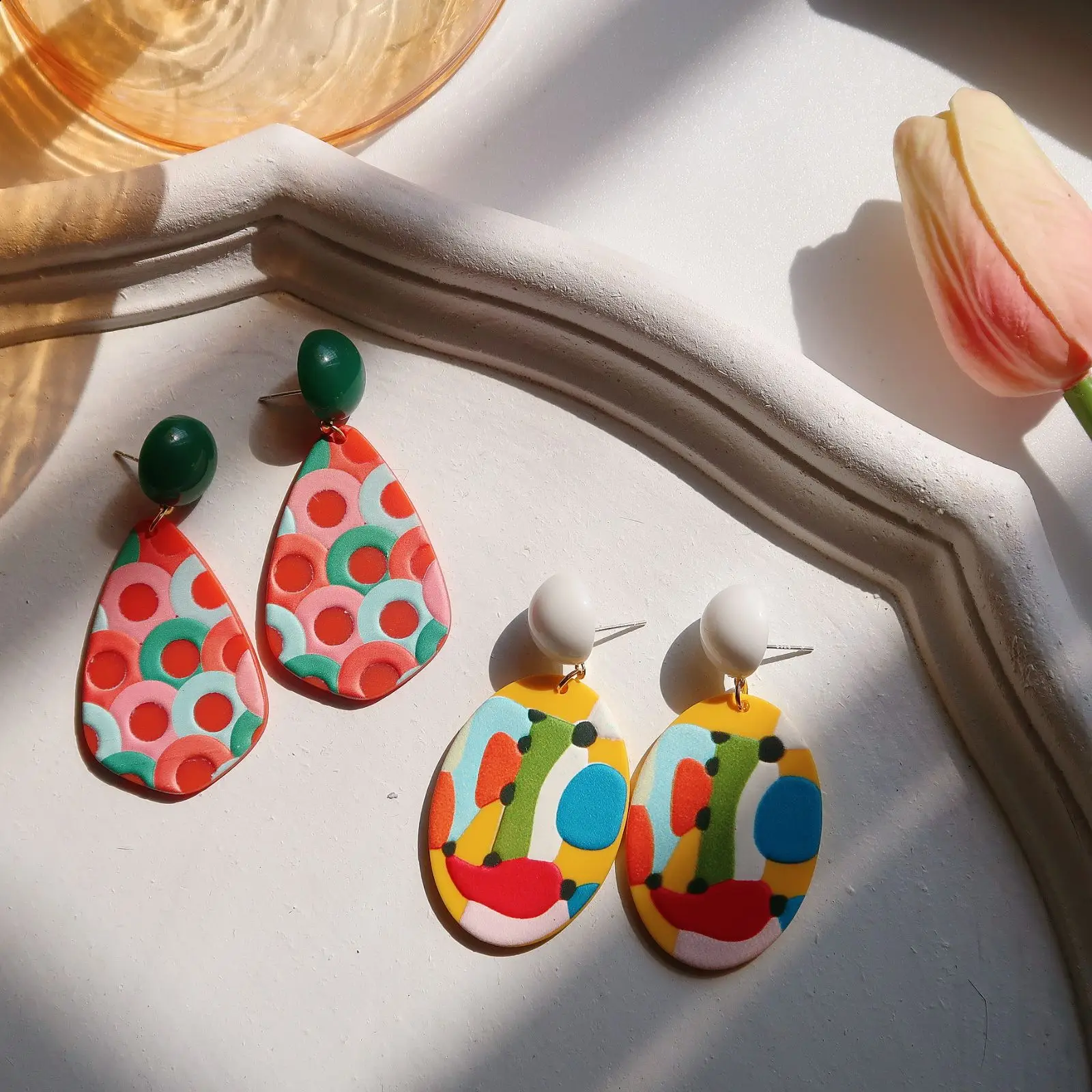 

Retro art oil painting earrings three-dimensional geometric contrast French exaggerated earring earrings earrings female