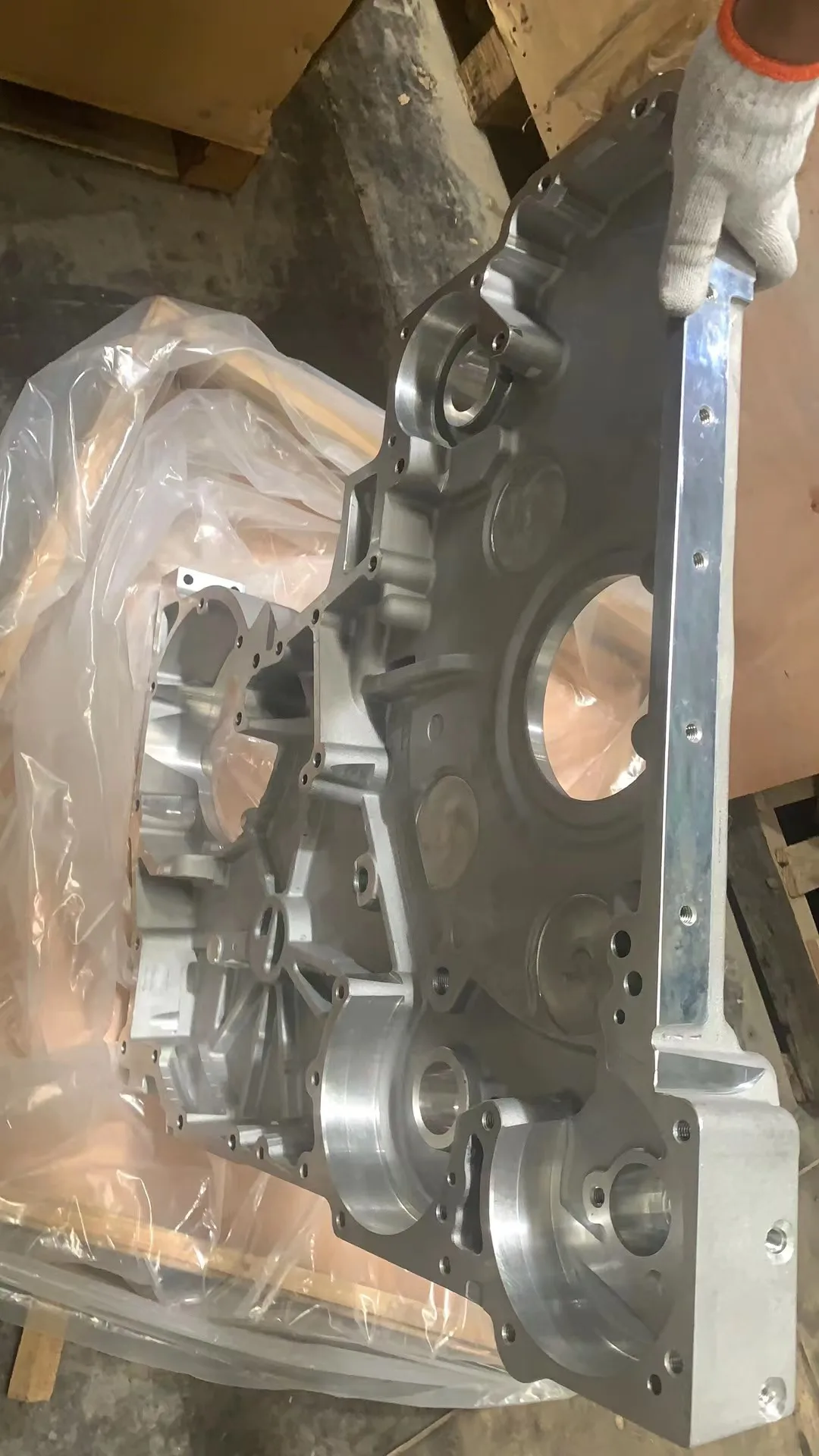 Оригинальные автозапчасти Chongqing CCEC KTA19 крышка коробки передач двигателя 3073217 4094813