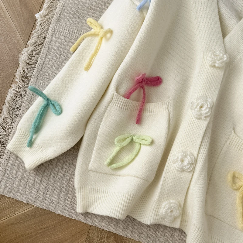 Осень 2024 вязаная одежда weet яркий свободный однобортный свитер с трехмерными