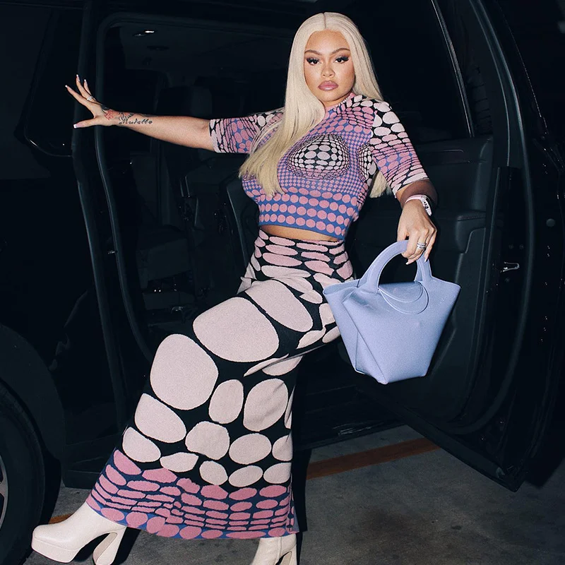 

2022 Summer New 3D Printed Women's Two Piece Dress Fashion Short Sleeved Top Split Hip Wrap Side Hollow Out Skirt Set