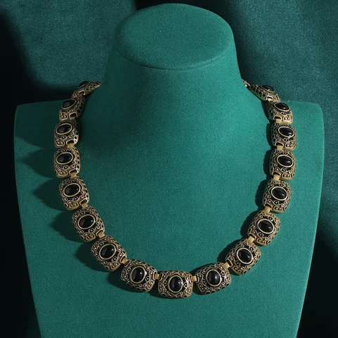 LOVE GREEN LIVE GREEN Винтажное ожерелье из черного агата