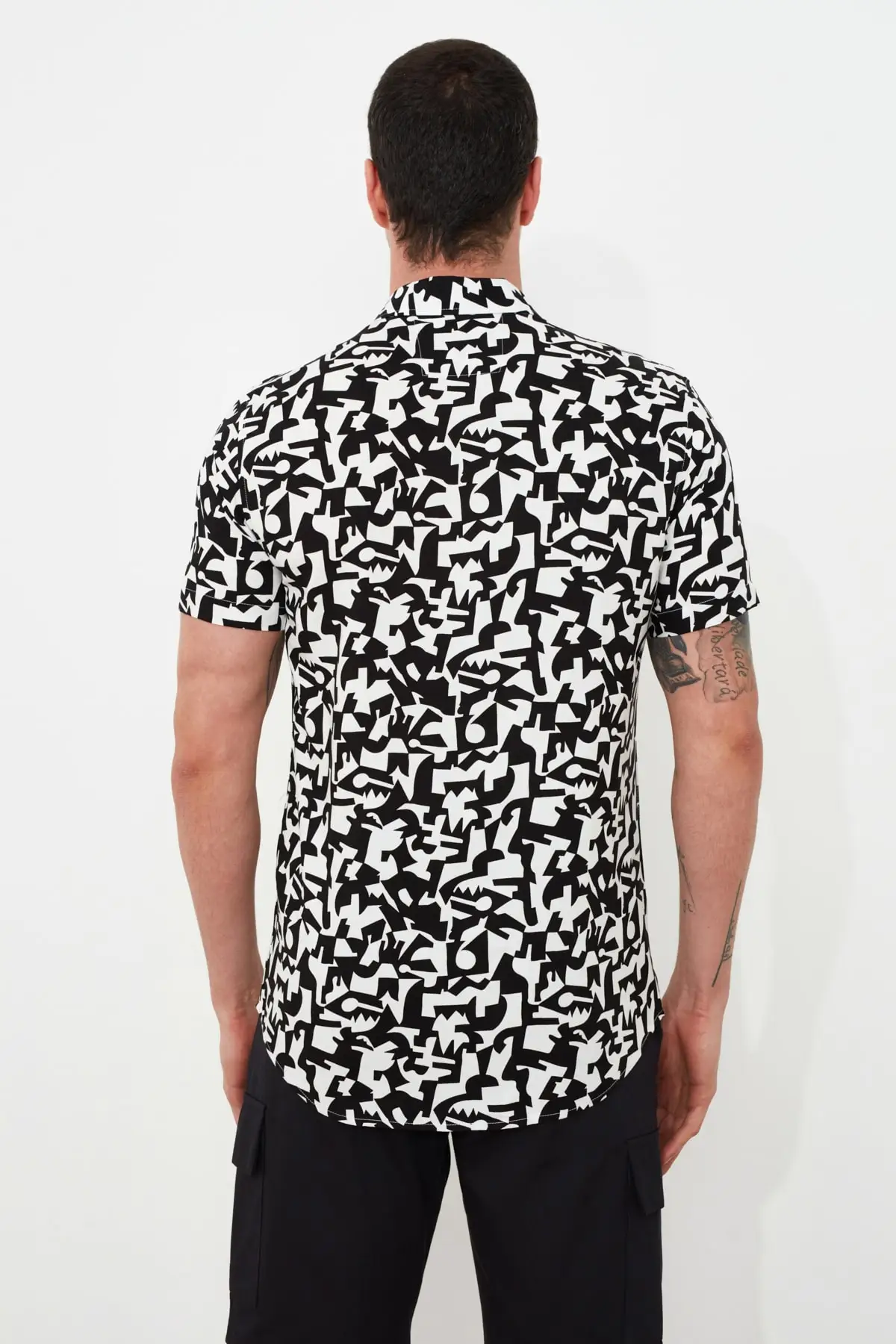 

Trendyol Men 'S Regular Fit Shirt Collar Short-Sleeve Shirt TMNSS21GO0670