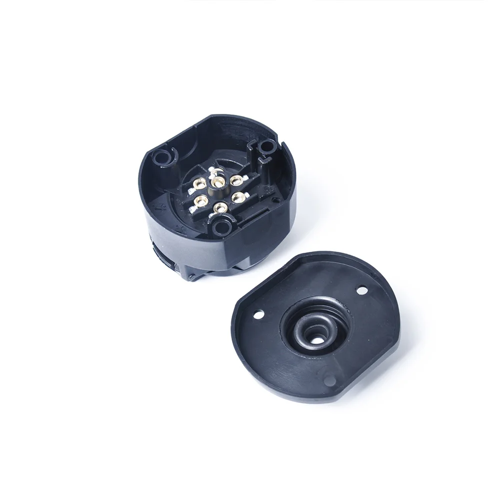 

7 Pin EU Towbar Towing Plugs Truck RV Caravan Socket Connector Adapter Trailer Connector 12V Plug Accessories Replace