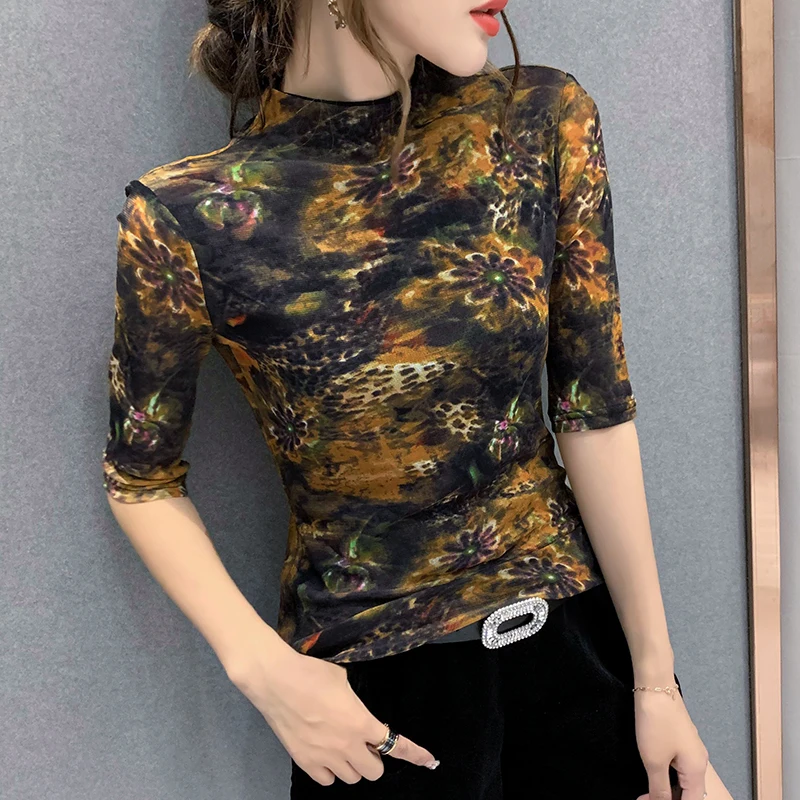 

Женская футболка с коротким рукавом, с принтом в европейском стиле