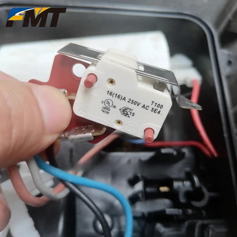 Фото Новый оригинальный микропереключатель FMT для моек высокого давления Karcher HD6/15M №1
