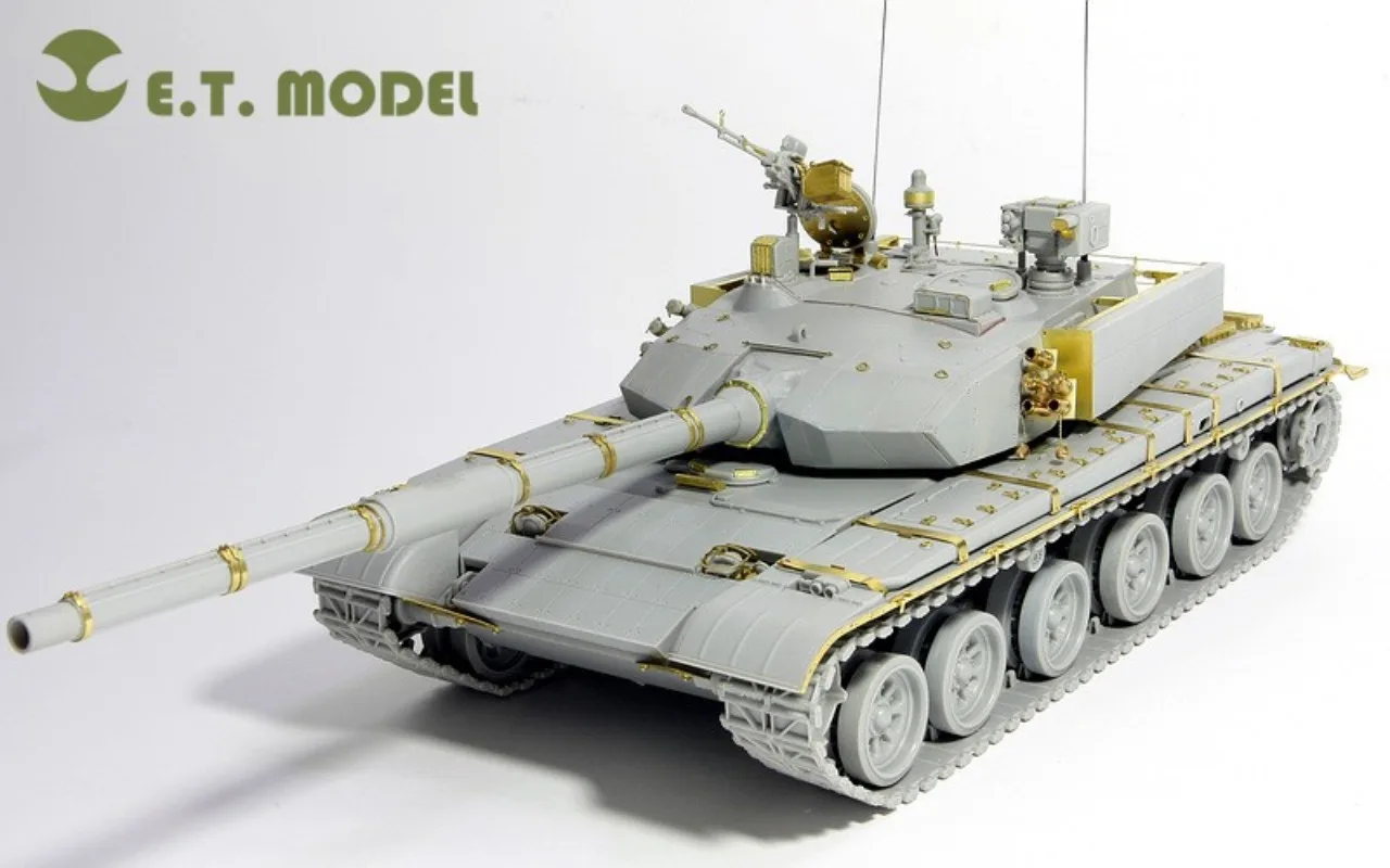 Фото E.T.MODEL 1/35 E35-008 Набор деталей из полиэтилена для танка PLA ZTZ 99B MBT для Hobbyboss 82440 №2