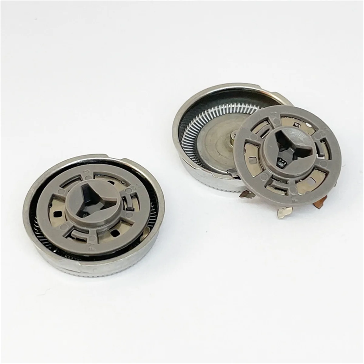 Сменные головки SH71 для бритья Philips Norelco Shaver Series 7000 5000 SH71/52