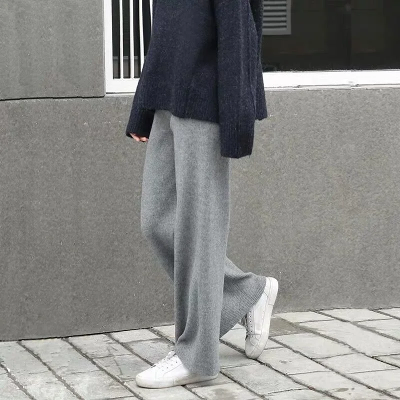 Рисунок 3 - Женские широкие брюки со шнуровкой на талии