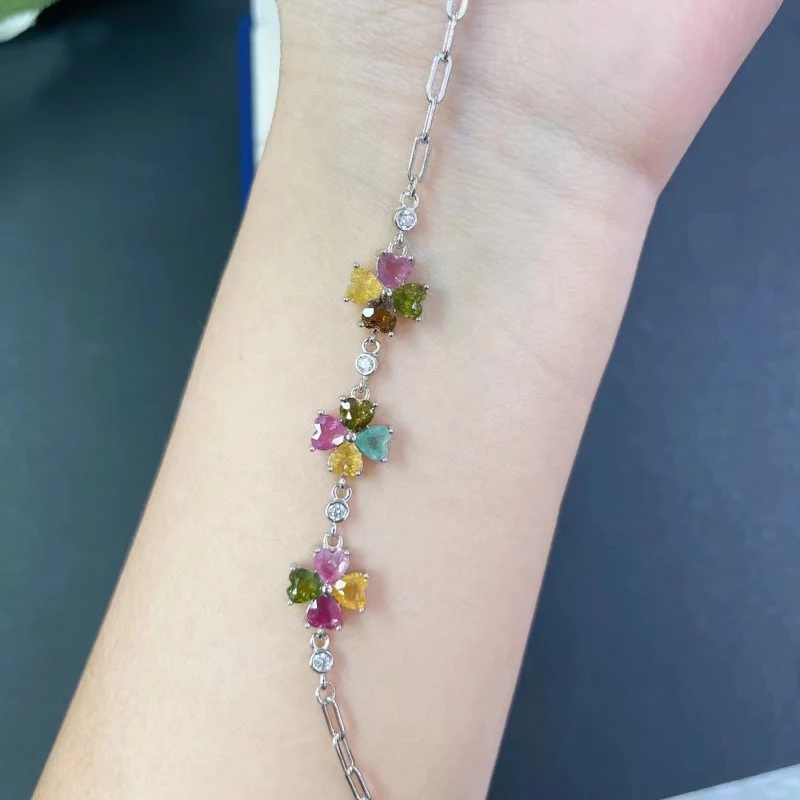 Женский браслет с натуральным турмалином серебро 925 пробы 4 мм