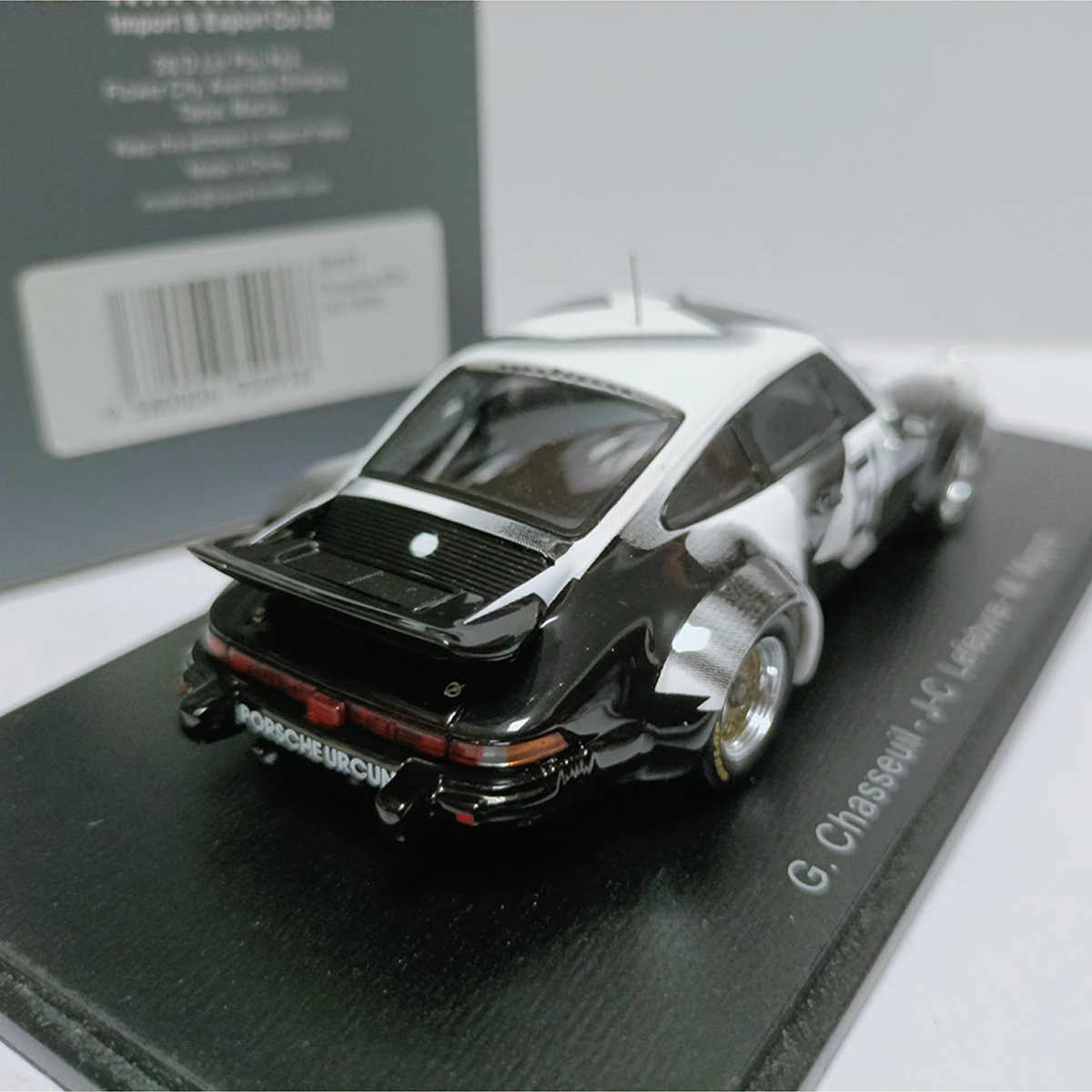 Фото Модель Spark в масштабе 1:43 из смолы # Коллекционная модель гоночного автомобиля Porsche 934 LeMans 1978 года, 61 шт., классика, ностальгия, подарок для взрослых, сувенир, статическая модель для демонстрации №3