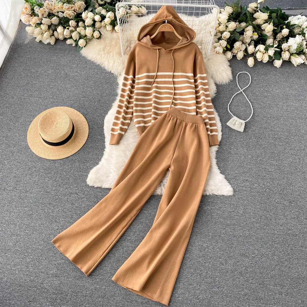 

Женский трикотажный свитер с капюшоном и длинным рукавом, с высокой талией