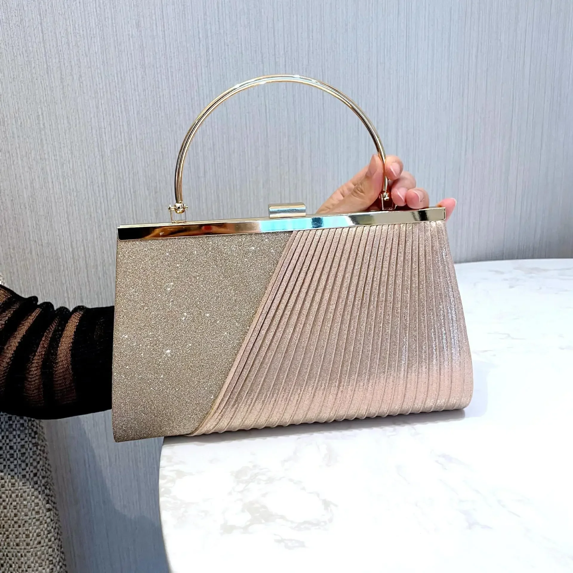 

Designer 2022 Shiny For Tote For Handbag Women Luxury Shoulder Bag Gold Women Evening Bags Bags Female Party Bag Handbags