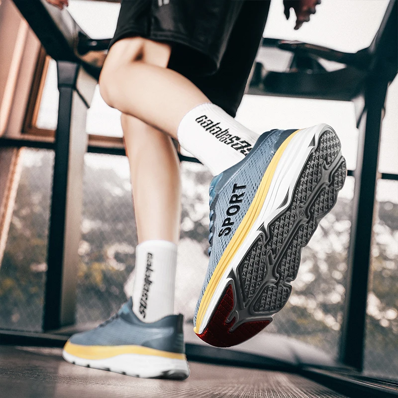 Men sneakers Lightweight Cushioning Outdoor Road Running Shoes Marathon Trail Sport Shoes Elastic Men Walking Tenis Masculino