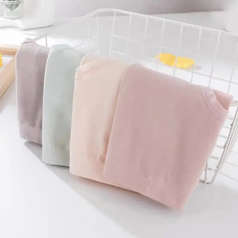 Женские трусики в серебряной коробке с графеновой средней талией женские