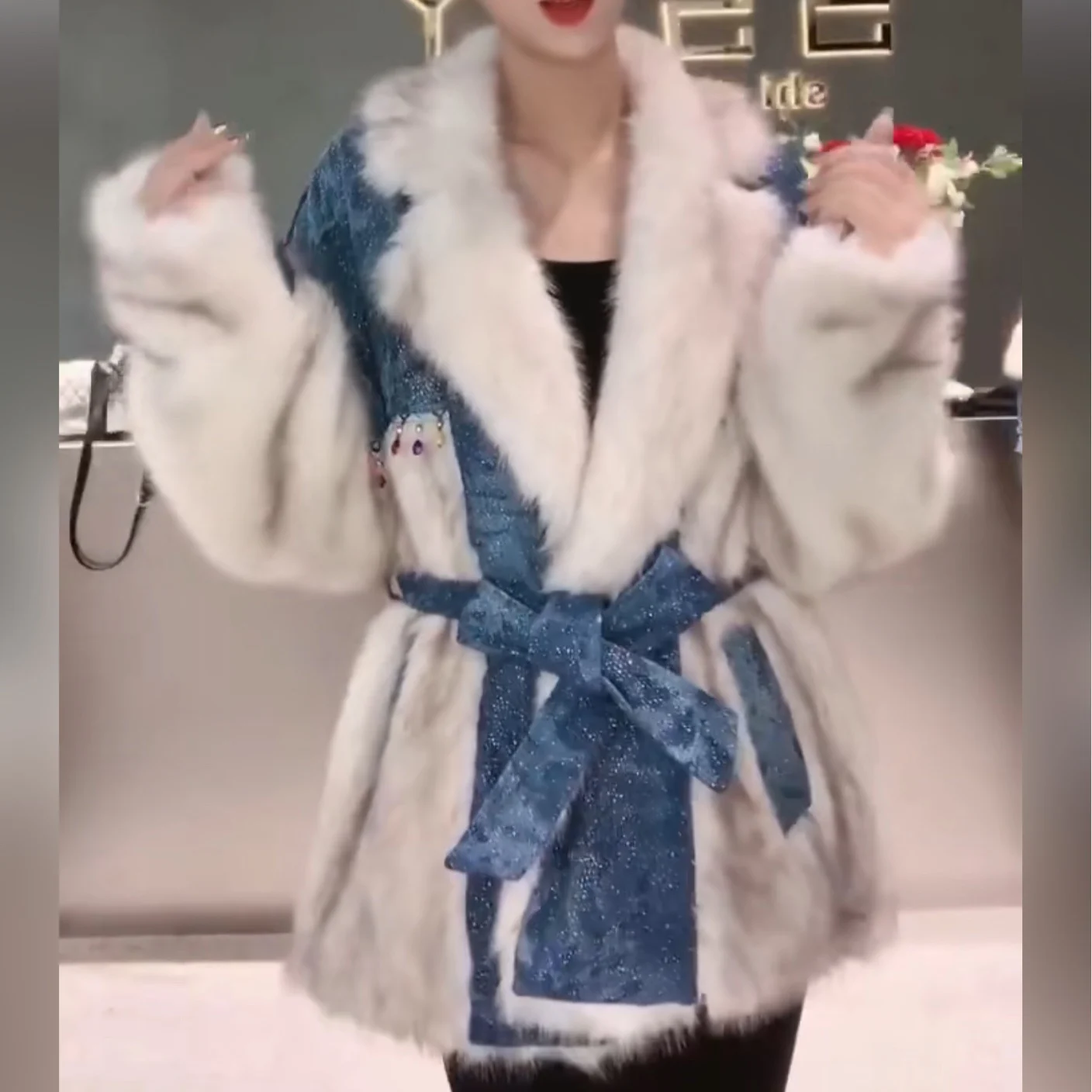 Embroidery Sequins Tassel Thick Warm Toka Wool Fur Coats Women Winter New Lapel Long Sleeve Belt Waist Fur Jacket Sheepskin Coat