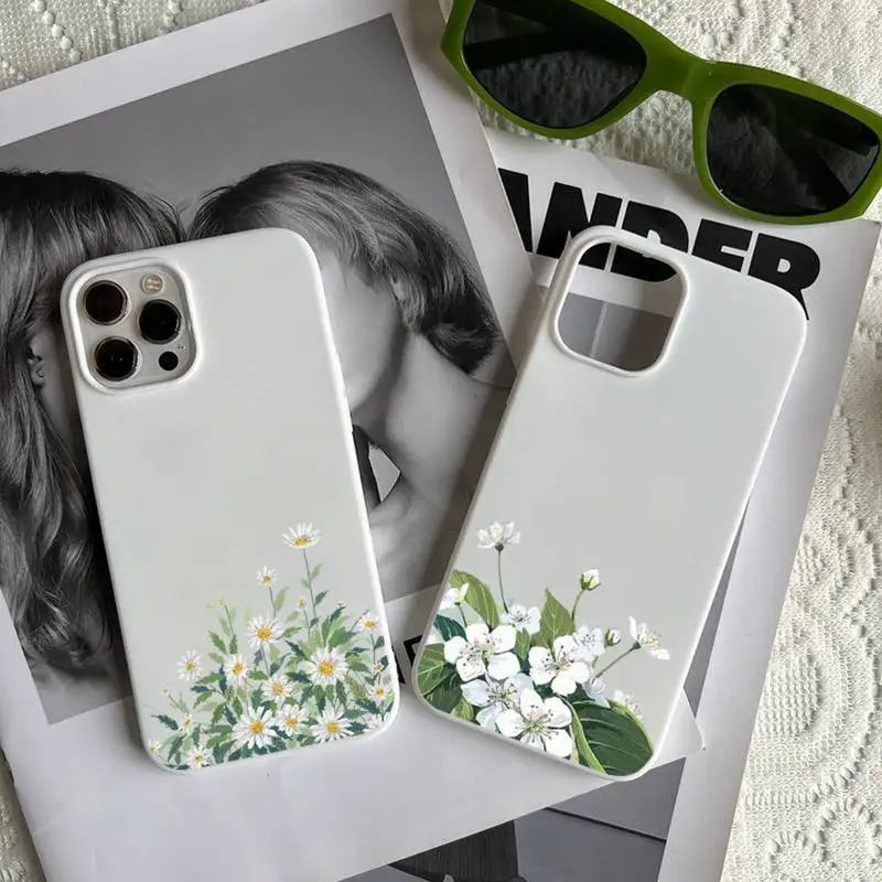 

Small Floral Flower Purple Flower Phone Case Candy Color for iPhone 6 7 8 11 12 13 s mini pro X XS XR MAX Plus