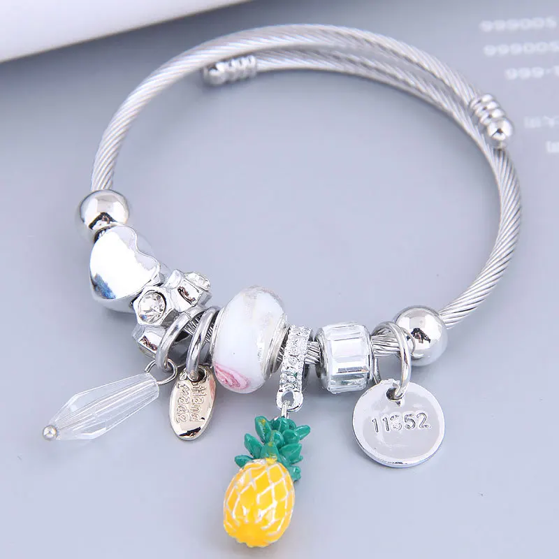 

Steel Wire Bracelet Fashion Crystal Beaded Pineapple Women's Bracelet Adjustable Bracelet Popular in Europe and America