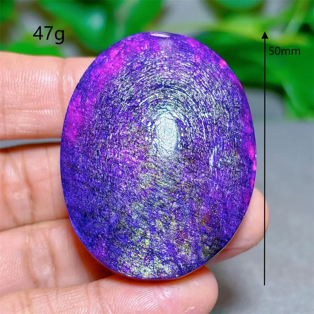 

Фиолетовый лунный камень