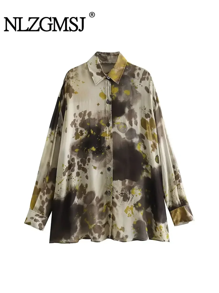 Рубашка женская с винтажным принтом на пуговицах осень 2024