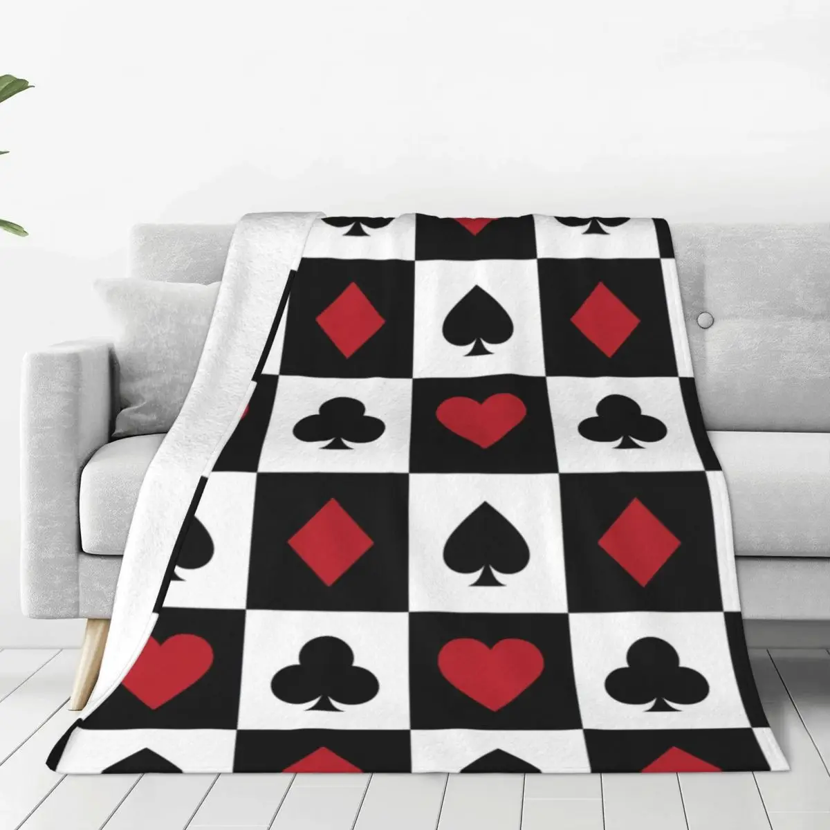 

Теплое Мягкое Одеяло в виде покерного сердца, красное Королевский плед с игральной картой для кемпинга, весеннее Фланелевое покрывало с милым дизайном, покрывало для дивана и кровати